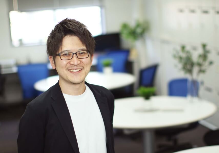 e-出版事業部 運用管理課 課長 大島 峰