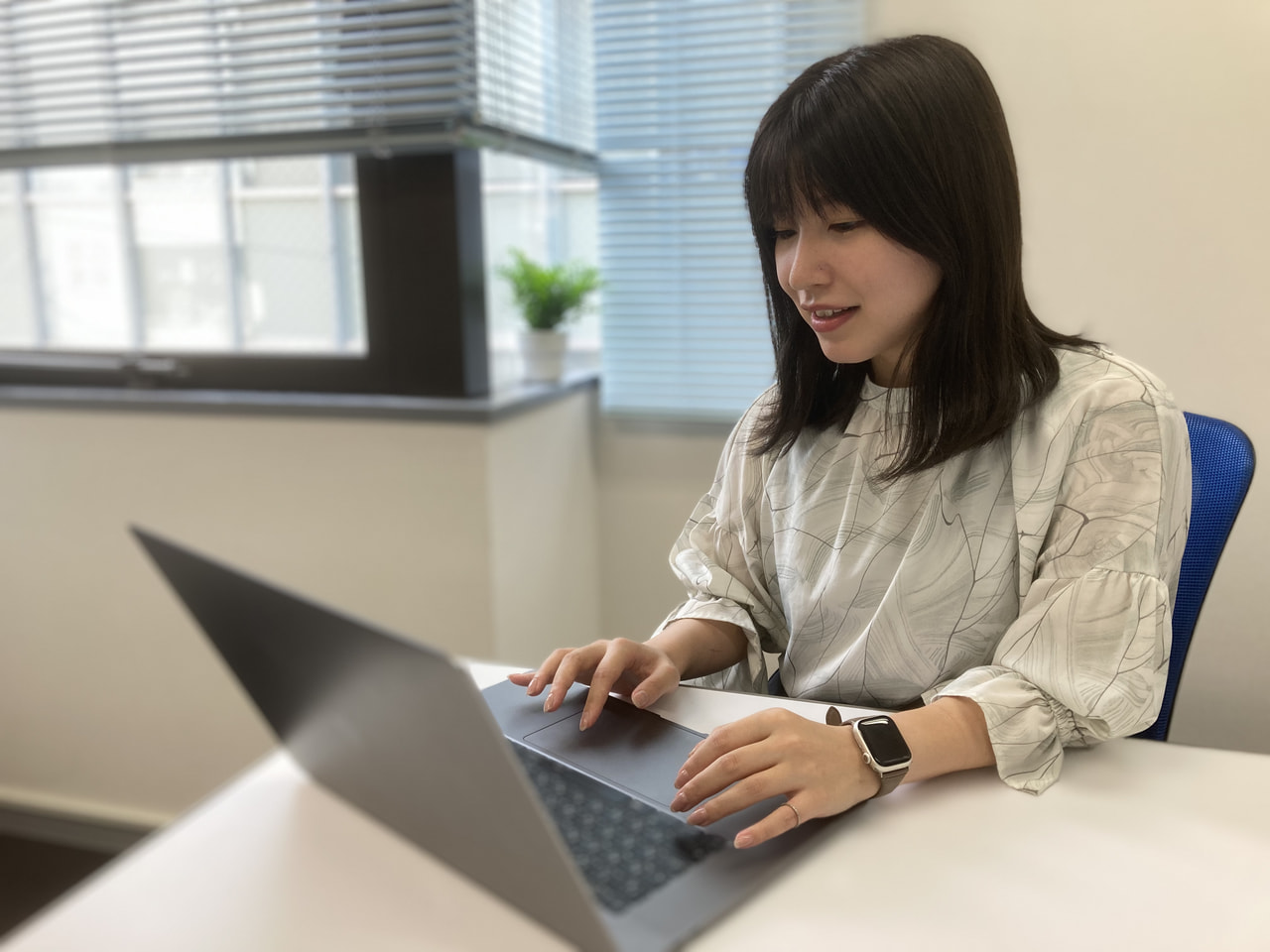 プログラマー、システムエンジニア、サポートエ...